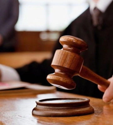 Директорку закладу освіти у Луцькому районі спіймали на корупції