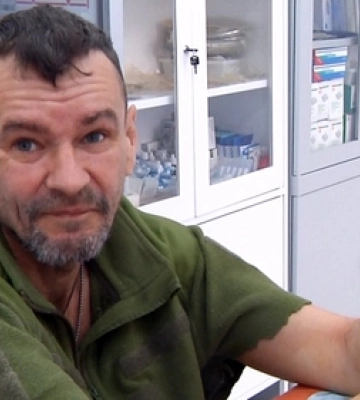 У Волинській обласній лікарні військовому зробили потрійну операцію на руці