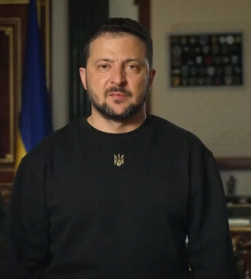 Внаслідок ворожого ракетного удару по Павлограду загинуло 2 людини, 40 отримали поранення, - Зеленський. ВIДЕО