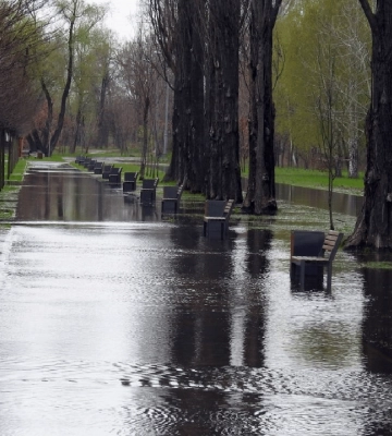 Паводок в Києві: рівень води знову почав підвищуватися