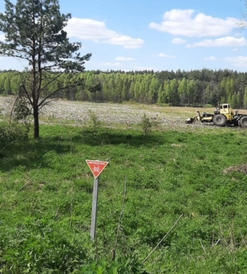 Поліція закликає сумчан не ігнорувати маркування саперів про заміновану територію
