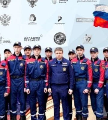 Россияне привлекают подростков из Мелитополя к военизированным волонтерским движениям 