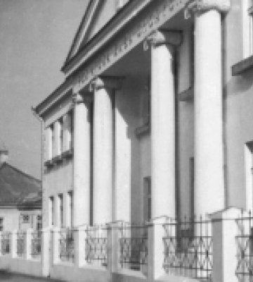 Рівненська обласна бібліотека розпочинає новий сезон екскурсій
