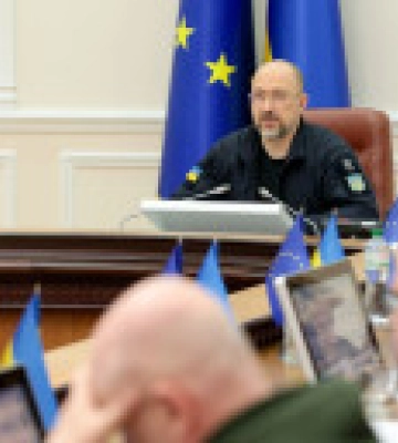 Україна та Польща запустили в роботу лінію електропередачі після модернізації – Шмигаль