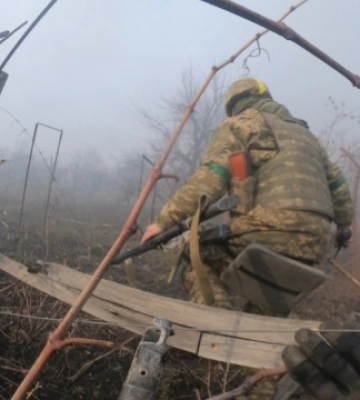 Протягом доби відбулось 39 бойових зіткнень на п’яти напрямках, найзапекліші бої ведуться за Бахмут та Мар’їнку