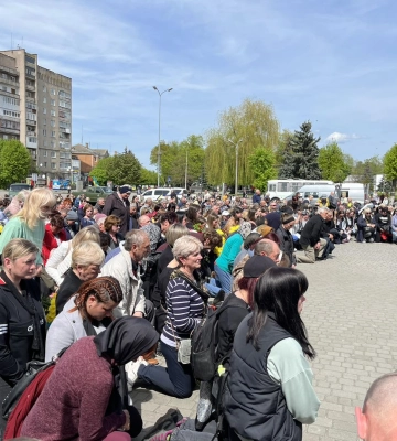 В останню дорогу на Волині провели двох Героїв - Володимира Семенюка та Сергія Жука