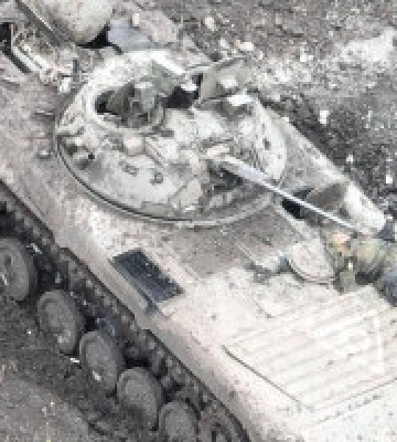 В епіцентрі бойових дій залишаються Бахмут та Мар’їнка, наші захисники тримають оборону, - Генштаб ЗСУ
