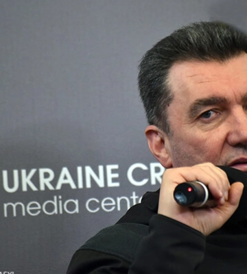Крим без бою?: Данілов розкрив можливі варіанти звільнення території України