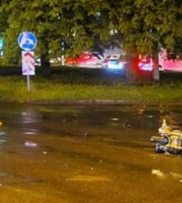 37-річний мотоцикліст потрапив до лікарні після ДТП з позашляховиком у Львові