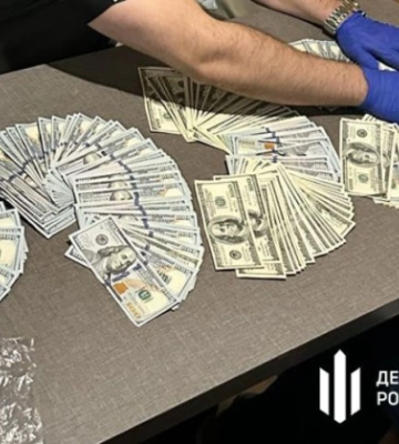 Прокурор из Харькова погорел на взятке в $35 000: фото и видео