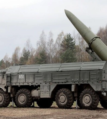 Наслідки ворожих ракетних ударів по Запоріжжю. ФОТОрепортаж