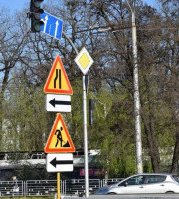 У Києві на деяких вулицях обмежено рух транспорту (адреси)