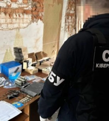 СБУ ліквідувала мережу ботоферм із аудиторією майже 200 тисяч користувачів: Орудували й в Закарпатті