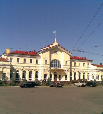 У Херсоні влучили у львівський поїзд