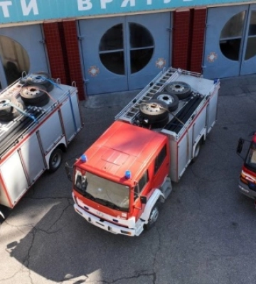 Норвегія передала спецавтомобілі одеським та херсонським рятувальникам