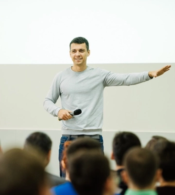 Експерт розповів, якій мінімальний рівень англійської потрібен початковому айтівцю