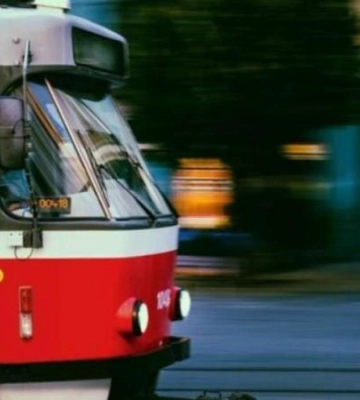 В Днепре 8 мая трамваи закончат работу раньше