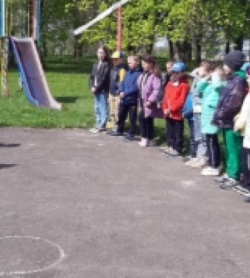 У Дядьковицькій територіальній громаді правоохоронці провели урок безпеки