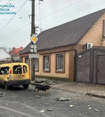 Росіяни минулої доби випустили понад 500 снарядів по території Херсонщини, є поранені, - ОВА