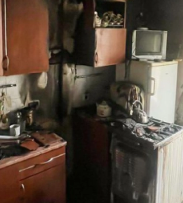 У Львові рятувальники ліквідували пожежу в десятиповерховому житловому будинку