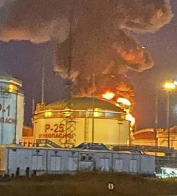 Появились спутниковые снимки последствий масштабных пожаров на нефтебазе возле Тамани и в Севастополе