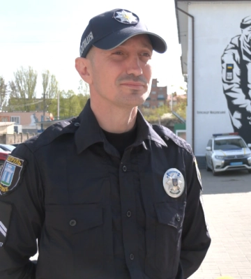 Як рівненський патрульний став артилеристом (ВІДЕО)