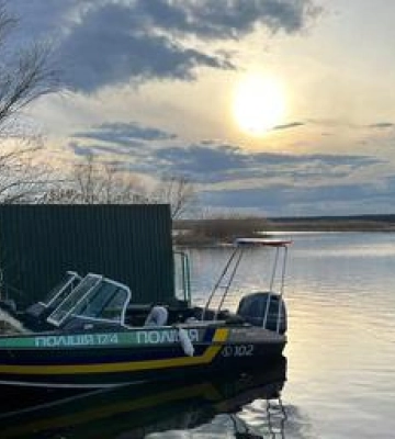 На Полтавщині поліція виявила браконьєра, порушника навігації й заборонене знаряддя лову