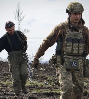 РФ стягує у Бахмут більше &quot;вагнерівців&quot;, в окупантів план до 9 травня - Маляр