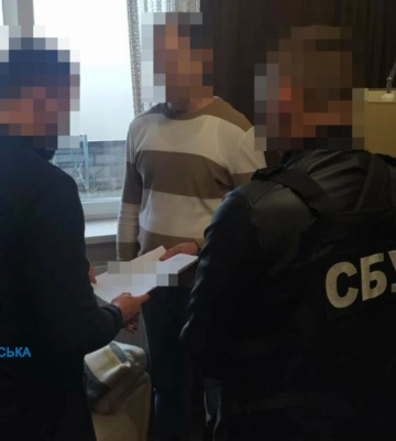 На Дніпропетровщині затримали директору держпідприємства, яка привласнила 7 млн грн