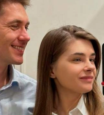 Кохана Остапчука показала обійми та поцілунки з ведучим після тривалої розлуки