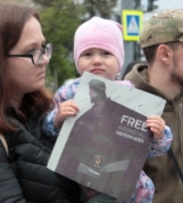 Повернути «Азов»: у Луцьку відбулась акція на підтримку полонених захисників