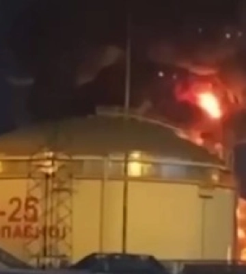 Взрывы на нефтебазах в Севастополе и под Таманью: появились спутниковые фото после пожаров
