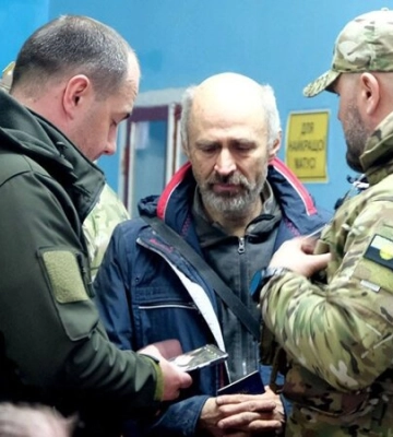 Россияне обстреляли группу полицейских, эвакуировавших жителей Бахмута: есть погибшая
