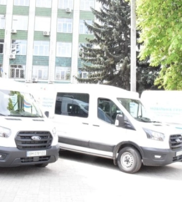Сумщина отримала три автомобілі на потреби громад від ПРООН і Канади