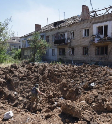 Авиация рф сбросила бомбы на Глухов — повреждены 44 дома, есть раненые