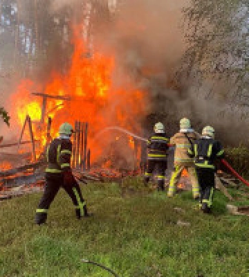 На Оболоні ліквідували пожежу на столичному Водогоні (фото, відео)