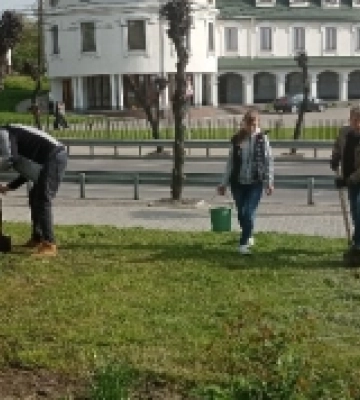 В Острозі триває акція «За чисте довкілля»