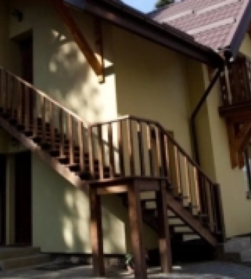 Жителька Рівненщини створити садибу для відпочинку завдяки гранту «єРобота»