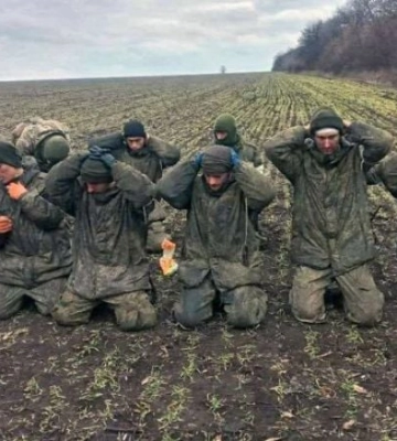 Как российским воякам под Мелитополем правильно сдаться в плен: опубликовали инструкцию (видео)