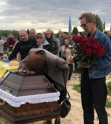 На Ковельщині попрощалися з військовим Петром Литвинюком, який помер в російському полоні