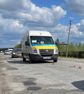 На похорон волинського захисника прийшли тисячі людей 