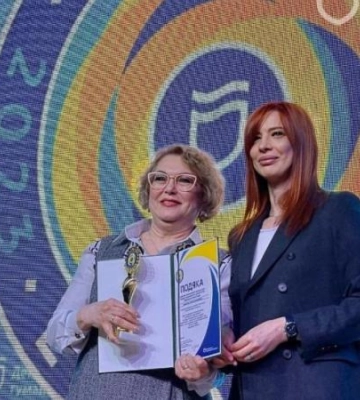«Leaders. Разом»: у Дніпрі відзначили працівників, учнів комунальних закладів освіти, культури, спорту за вагомий внесок у волонтерський рух