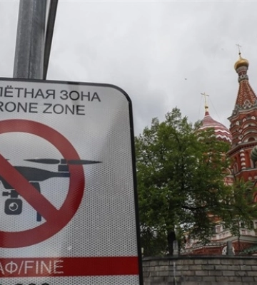 На Путіна зброї шкода. Реакція на удар по Кремлю