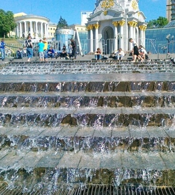 Стало відомо, чому не включать фонтани на Майдані Незалежності та Русанівському каналі