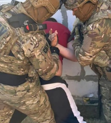 На Херсонщині затримала двох зрадників, які «зливали» окупантам місця базування та переміщення Сил оборони