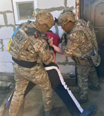 Прагнули «евакуюватися» — СБУ зірвала втечу двох колаборантів на Херсонщині