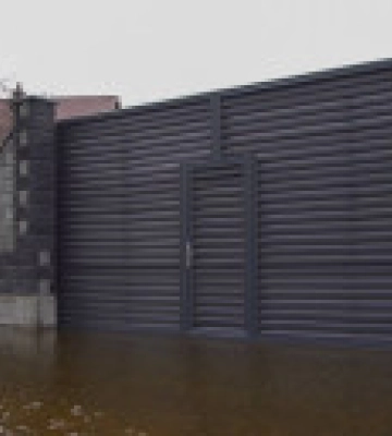 У Києві рівень води у Дніпрі опустився на 4 см