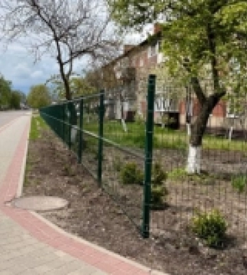 Сарни: ОСББ отримало 50 тисяч гривень з бюджету на будівництво огорожі