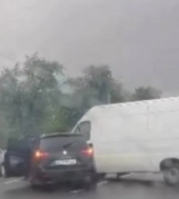 У Нововолинську поблизу ринку трапилась аварія