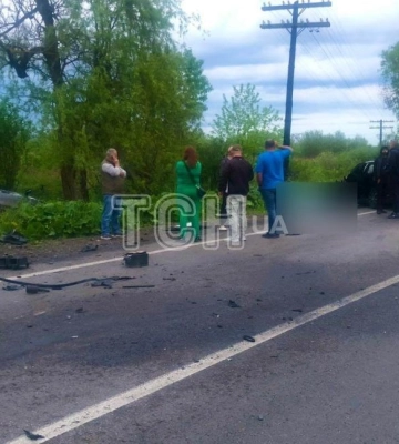 Внаслідок ДТП на Закарпатті загинуло троє людей 